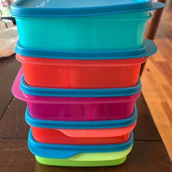 Tupperware set of five 3-section food storage containers. Perfect for meal prep. - Picture 1 of 7